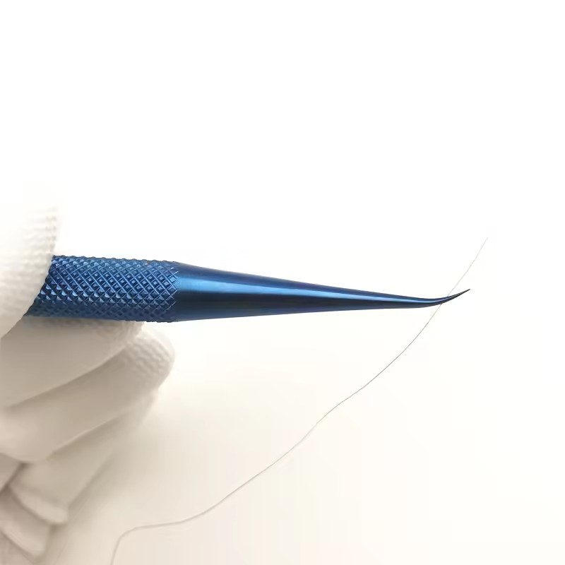 ملقط من سبائك التيتانيوم مضاد  - مراجعة Body Jewelry Tool وسعره